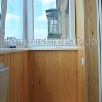 Фото. Обшивка балкона деревянной вагонкой